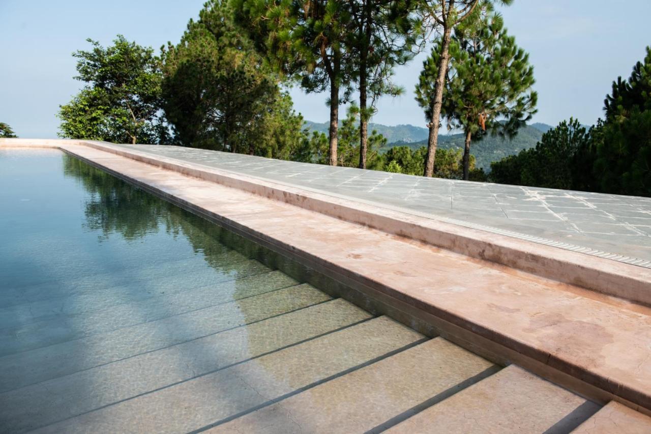 Amaya Kasauli Exterior photo